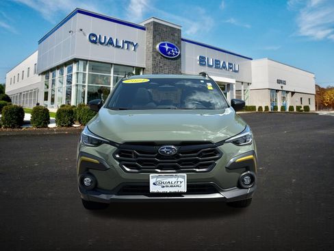 Used 2024 Subaru Crosstrek 2.5i Sport AWD/4WD image 3
