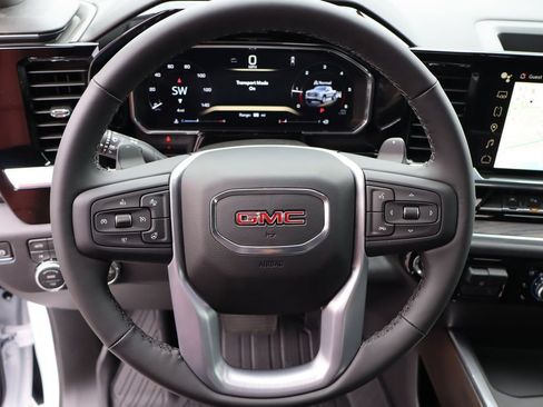 New 2026 GMC Sierra 1500 SLT w/ SLT Premium Plus Package AWD/4WD image 15