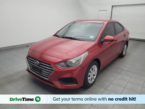 Used 2021 Hyundai Accent SE FWD image 1