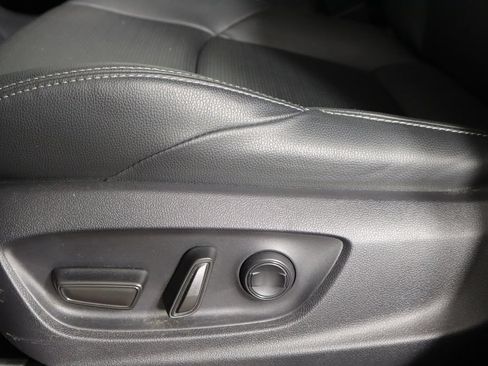 Used 2023 Subaru Solterra AWD image 25