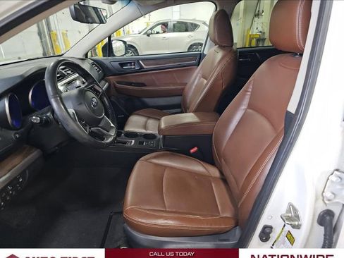 Used 2019 Subaru Outback 2.5i Touring w/ Popular Package #3A image 8