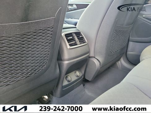 Used 2020 Kia Sorento S FWD image 14
