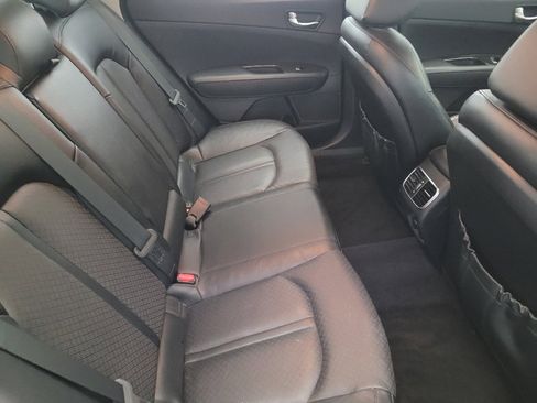 Used 2016 Kia Optima EX image 19