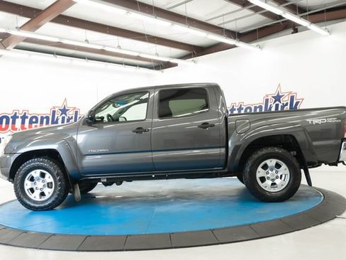 Used 2013 Toyota Tacoma 4x4 Double Cab w/ TRD Off-Road Pkg image 24