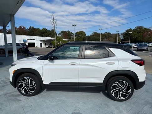 New 2026 Chevrolet TrailBlazer RS w/ Convenience Package FWD image 4