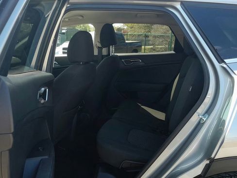 Used 2024 Kia Sportage LX FWD image 30