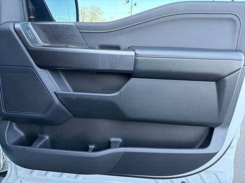 Used 2021 Ford F150 XLT w/ Equipment Group 302A High image 9