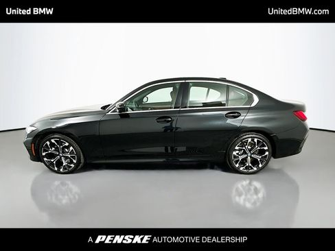 Used 2025 BMW 330i Sedan w/ Convenience Package RWD image 8