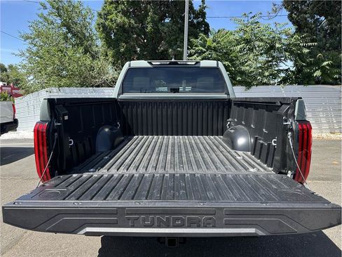 Used 2026 Toyota Tundra Limited AWD/4WD image 30