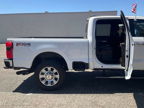 Used 2025 Ford F250 King Ranch w/ Chrome Package AWD/4WD image 26