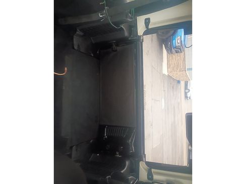Used 2015 Jeep Wrangler Sport AWD/4WD image 9