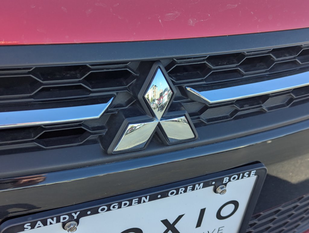 Used 2019 Mitsubishi Outlander Sport ES FWD image 11