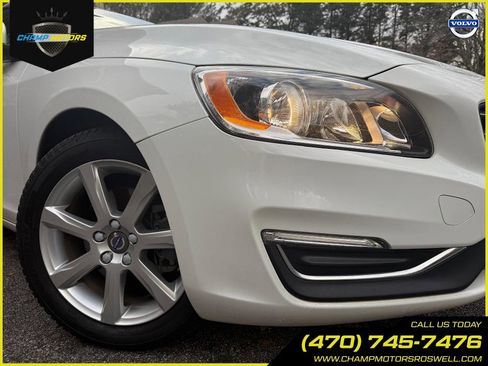 Used 2016 Volvo V60 T5 Premier image 6