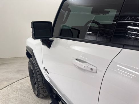 Used 2024 GMC Hummer EV 3X w/ Battery Pack, 24 Module Pack AWD/4WD image 17