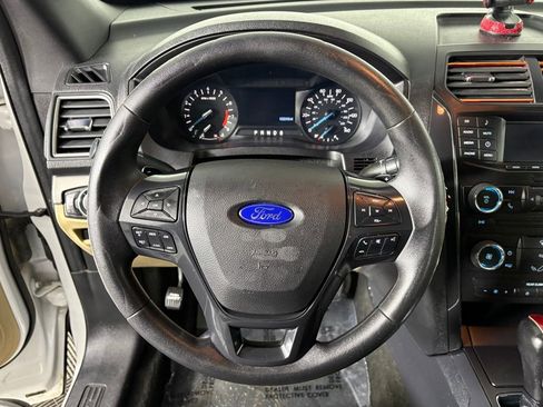Used 2016 Ford Explorer 4WD image 16