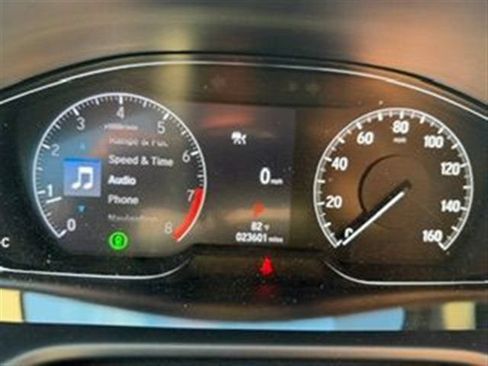 Used 2021 Honda Accord Touring image 8