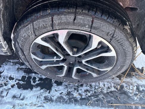 Used 2023 Jeep Compass Limited image 10