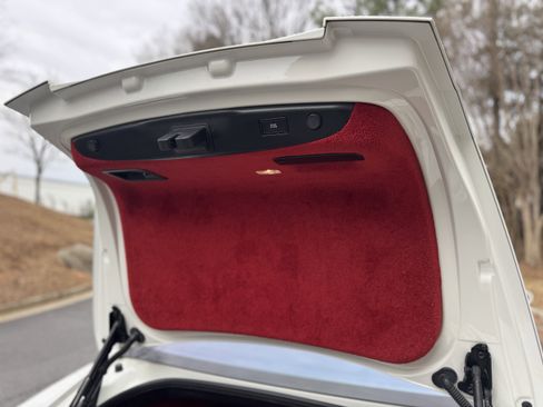 Used 2016 Bentley Flying Spur V8 image 30