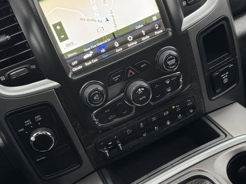 Used 2018 RAM 2500 Limited image 30