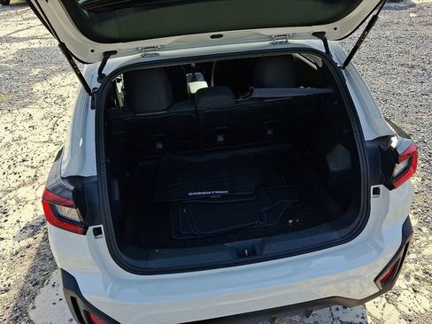 Certified 2024 Subaru Crosstrek 2.0i Premium AWD/4WD image 44