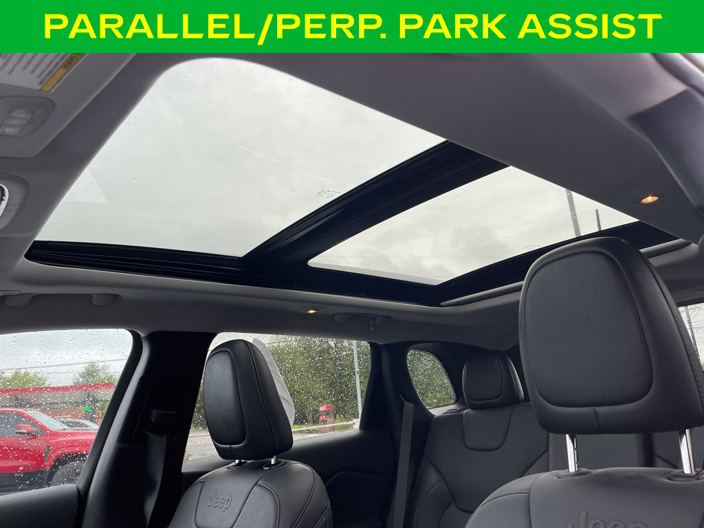 Used 2021 Jeep Cherokee Limited AWD/4WD image 17