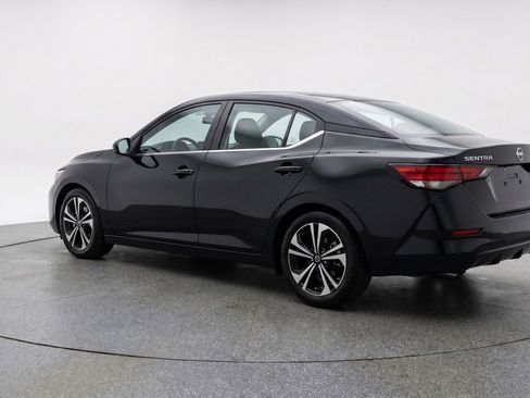 Used 2025 Nissan Sentra SV FWD image 6