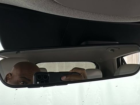 New 2025 Kia Niro EX image 31