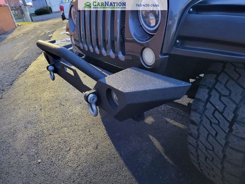 Used 2017 Jeep Wrangler Unlimited Sport image 7