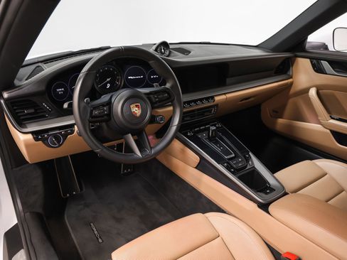 Certified 2021 Porsche 911 Carrera S RWD image 50