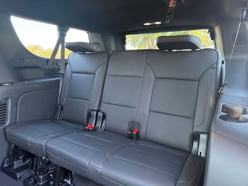 New 2026 Chevrolet Suburban High Country image 26