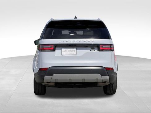 Used 2017 Land Rover Discovery HSE Luxury AWD/4WD image 4