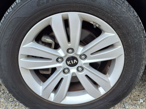 Used 2019 Kia Sportage LX image 8