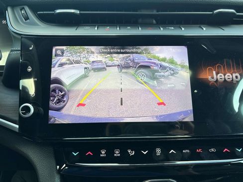 New 2026 Jeep Grand Cherokee L Limited AWD/4WD image 13