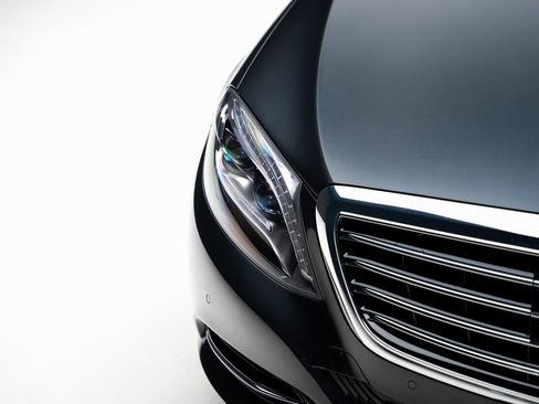 Used 2016 Mercedes-Benz S 550 4MATIC Sedan image 12