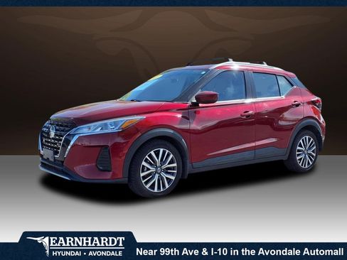 Used 2021 Nissan Kicks SV w/ Exterior Package image 1