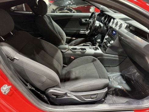 Used 2020 Ford Mustang GT image 24