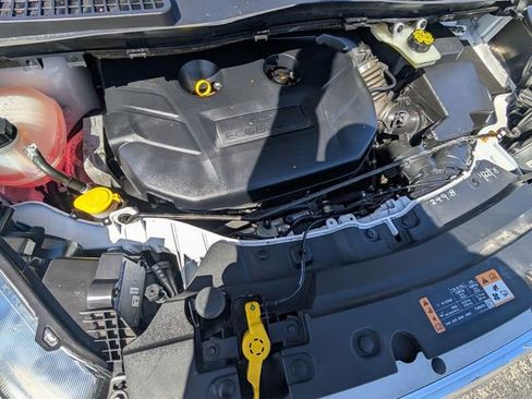 Used 2018 Ford Escape Titanium FWD image 22