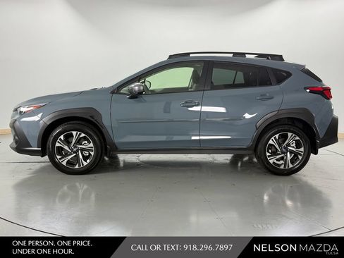 Used 2024 Subaru Crosstrek 2.0i Premium AWD/4WD image 9