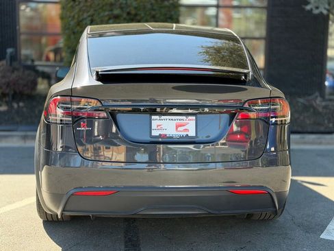 Used 2024 Tesla Model X image 15