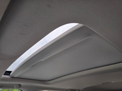 Used 2025 Honda CR-V EX image 23