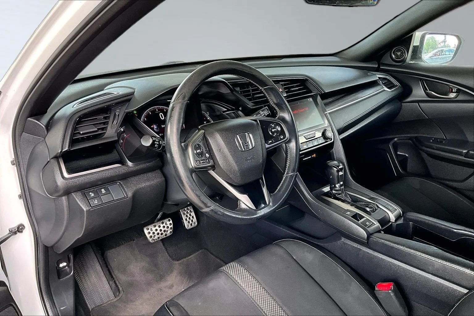 Used 2021 Honda Civic Sport image 14