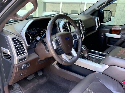 Used 2016 Ford F150 King Ranch w/ Equipment Group 601A Luxury AWD/4WD image 18
