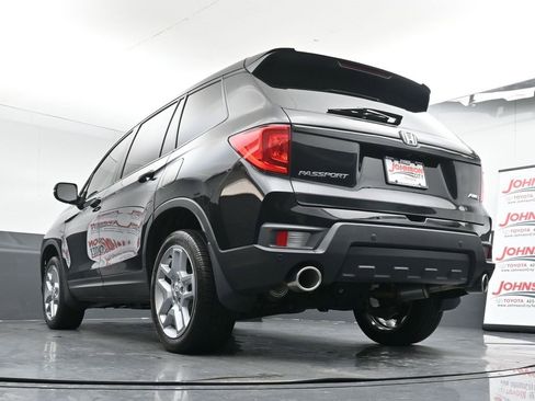 Used 2024 Honda Passport EX-L image 37