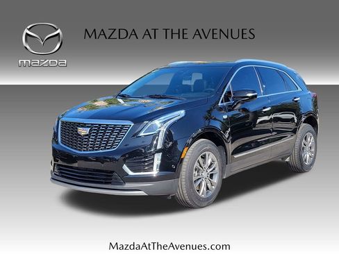 Used 2022 Cadillac XT5 Premium Luxury w/ Technology Package image 1