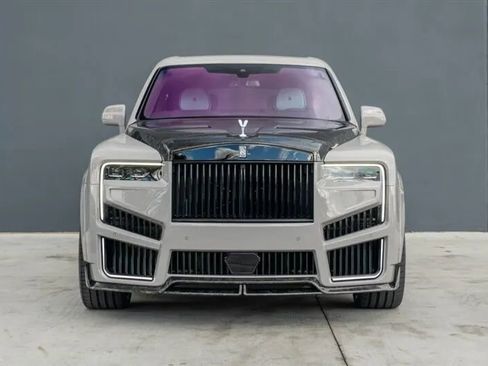 Used 2026 Rolls-Royce Cullinan image 3