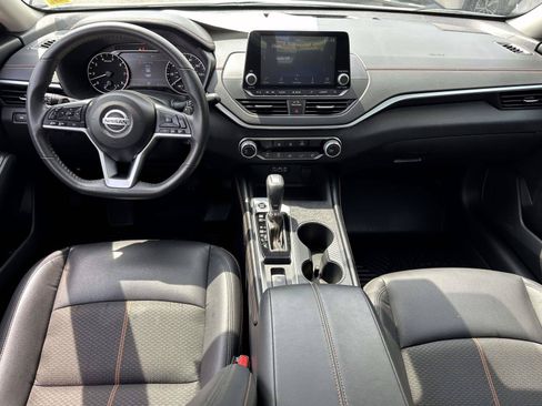 Certified 2022 Nissan Altima 2.5 SR AWD/4WD image 16