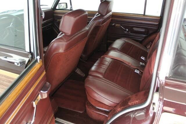 Used 1989 Jeep Grand Wagoneer AWD/4WD image 26