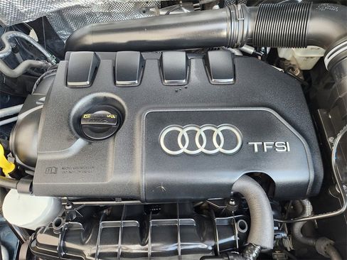 Used 2018 Audi Q3 2.0T Premium image 31