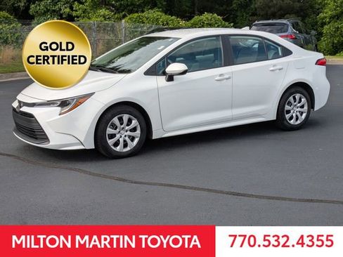 Certified 2025 Toyota Corolla LE w/ Convenience Package FWD image 14