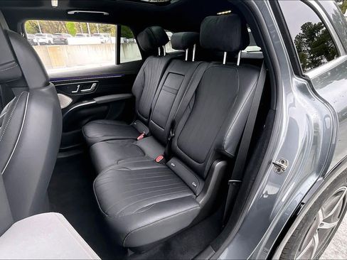 Used 2023 Mercedes-Benz EQS 580 4MATIC SUV image 20